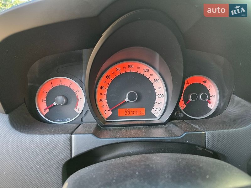 Хэтчбек Kia Ceed 2008 в Львове