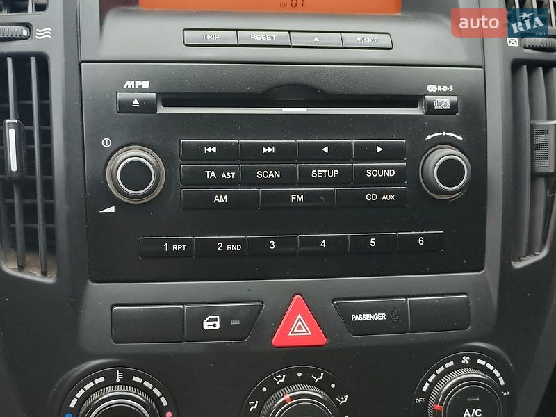 Хэтчбек Kia Ceed 2008 в Бурштыне