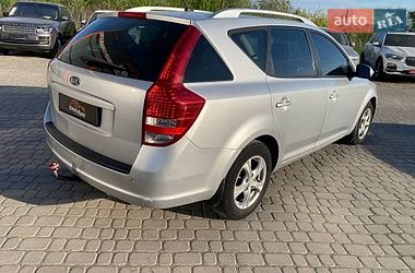 Универсал Kia Ceed 2010 в Львове