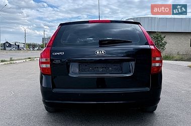Універсал Kia Ceed 2008 в Кам'янському