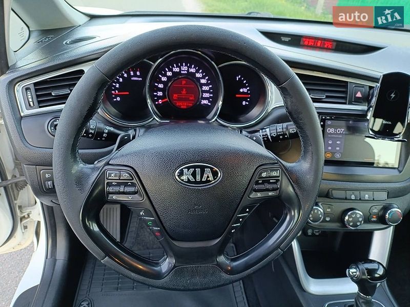 Універсал Kia Ceed 2016 в Києві