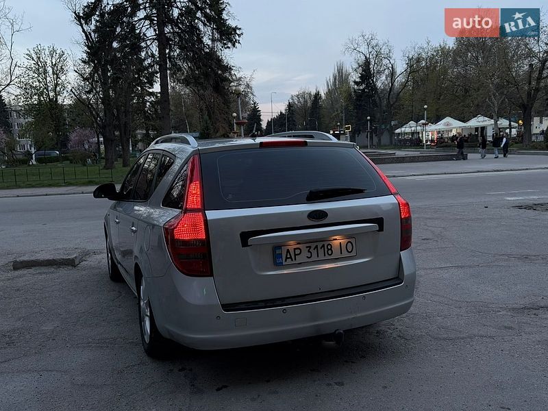 Универсал Kia Ceed 2007 в Запорожье