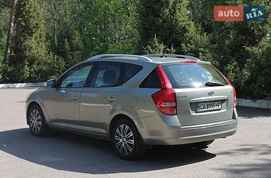 Універсал Kia Ceed 2010 в Черкасах