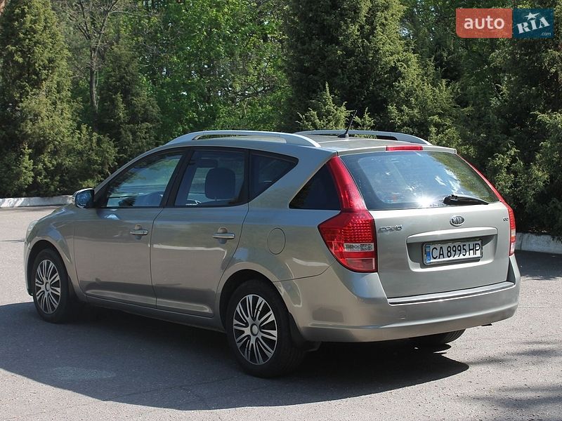 Універсал Kia Ceed 2010 в Черкасах