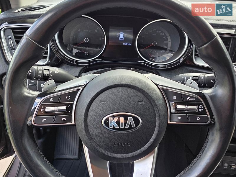 Хэтчбек Kia Ceed 2019 в Сарнах