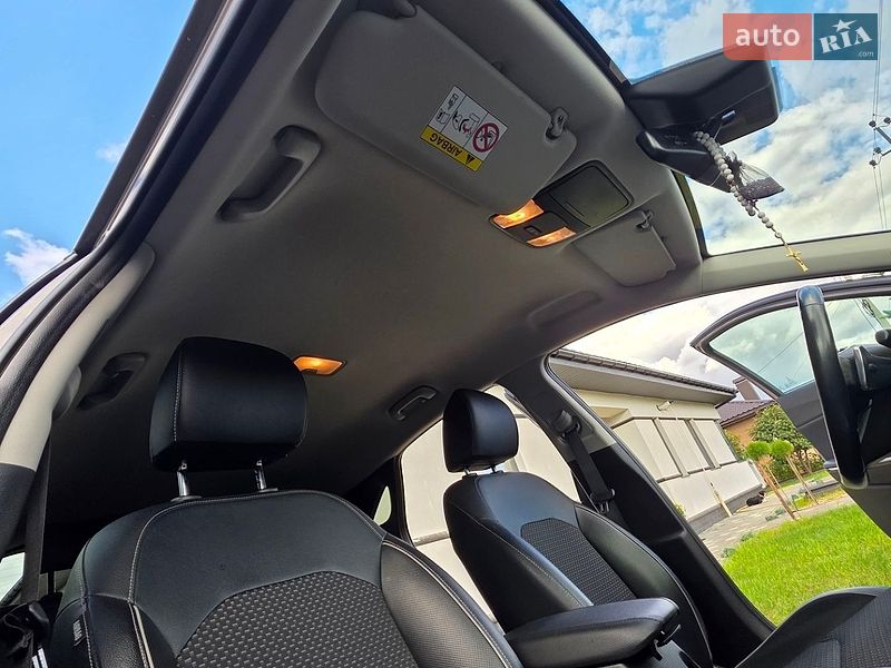 Хэтчбек Kia Ceed 2019 в Сарнах