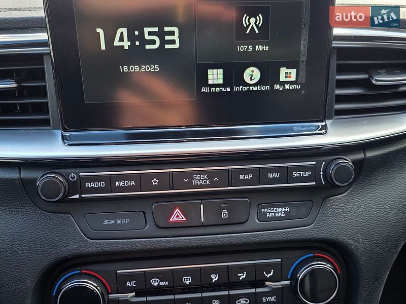 Хэтчбек Kia Ceed 2019 в Сарнах