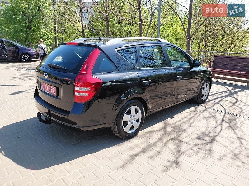 Универсал Kia Ceed 2009 в Кривом Роге
