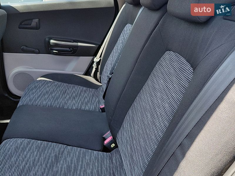 Универсал Kia Ceed 2009 в Кривом Роге