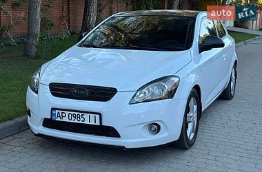 Хетчбек Kia Ceed 2009 в Львові