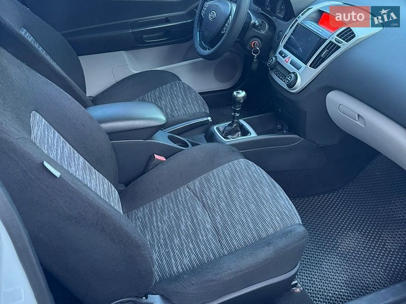 Хетчбек Kia Ceed 2009 в Львові