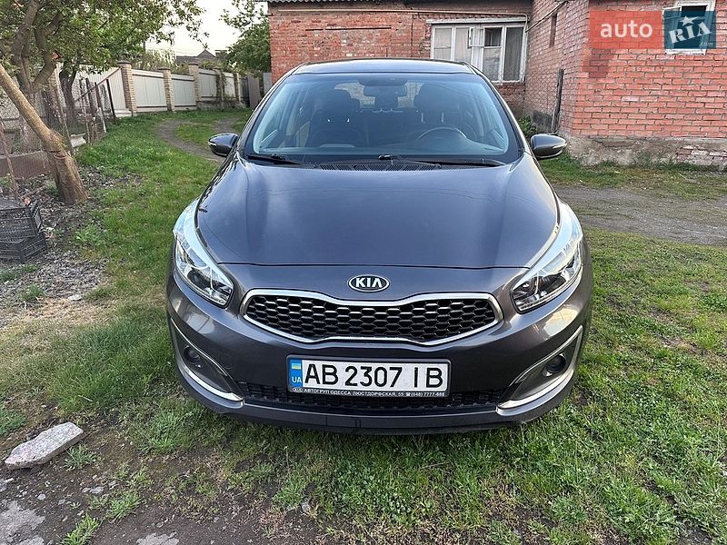 Хетчбек Kia Ceed 2017 в Вінниці