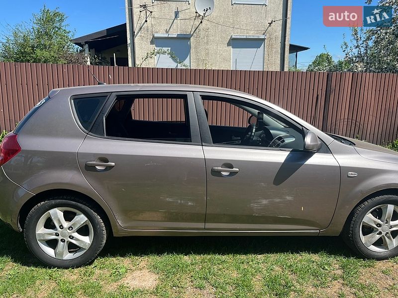 Хетчбек Kia Ceed 2008 в Броварах