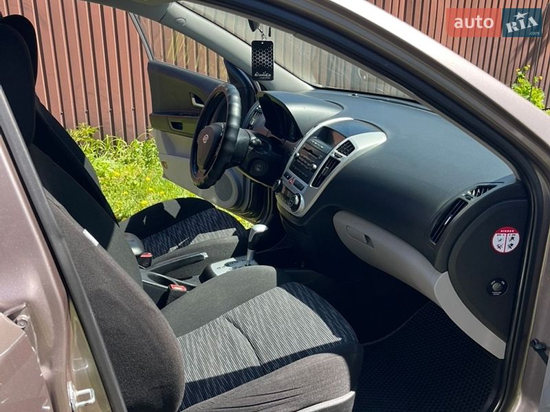 Хетчбек Kia Ceed 2008 в Броварах