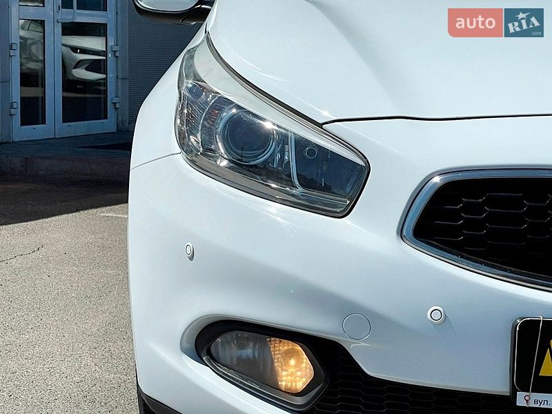 Хетчбек Kia Ceed 2013 в Києві