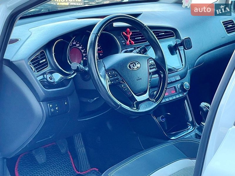 Хетчбек Kia Ceed 2013 в Києві