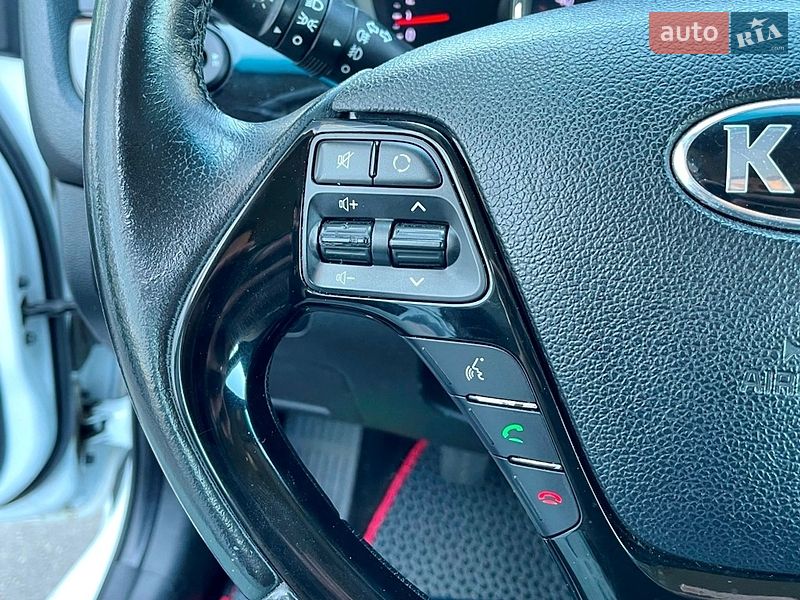 Хетчбек Kia Ceed 2013 в Києві