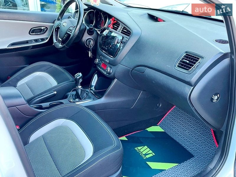 Хетчбек Kia Ceed 2013 в Києві