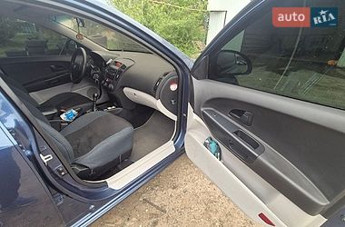 Хэтчбек Kia Ceed 2008 в Чугуеве