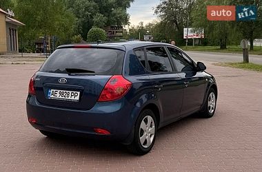 Хетчбек Kia Ceed 2007 в Дніпрі