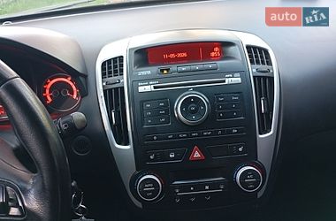 Універсал Kia Ceed 2012 в Житомирі
