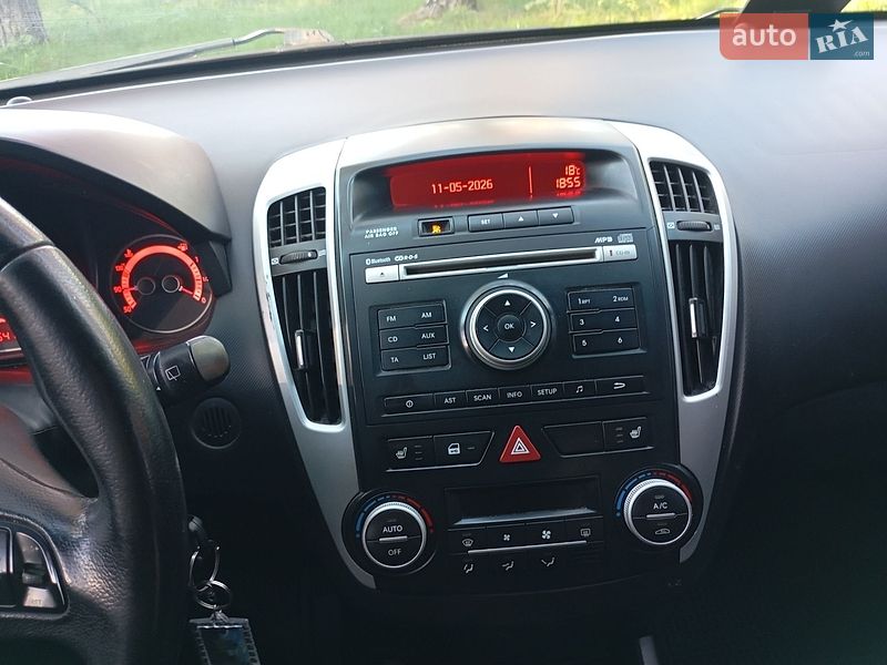 Універсал Kia Ceed 2012 в Житомирі