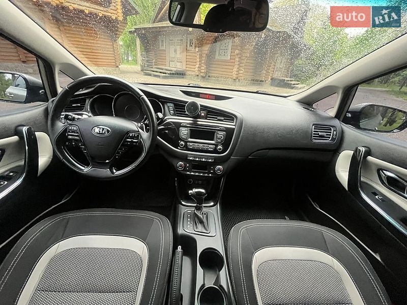 Универсал Kia Ceed 2017 в Киеве