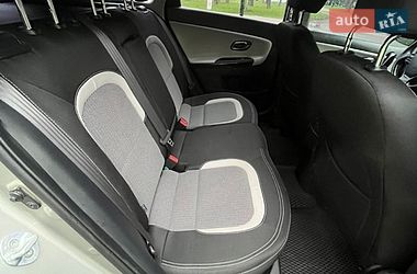 Универсал Kia Ceed 2017 в Киеве