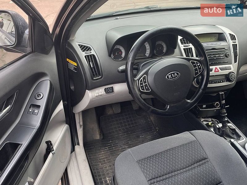Хетчбек Kia Ceed 2008 в Києві
