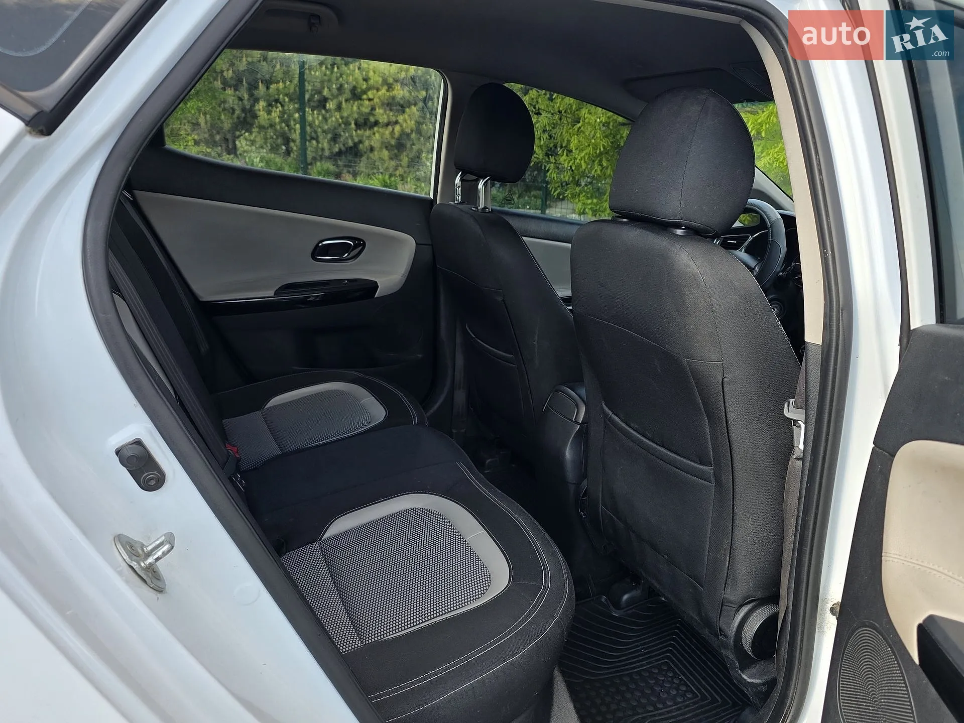 2014 Kia Cee'd - мініатюра 27