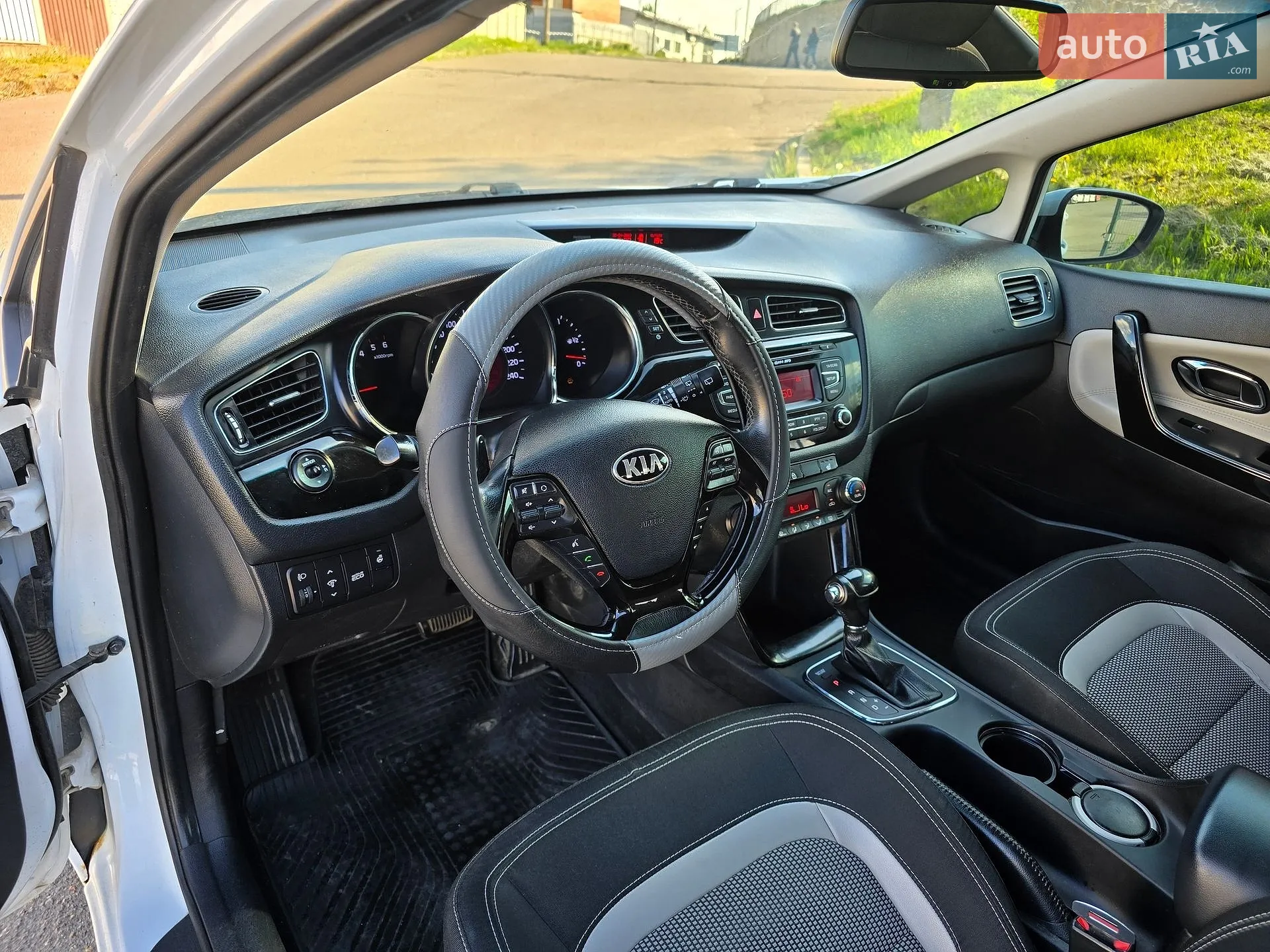 2014 Kia Cee'd - мініатюра 16