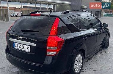 Универсал Kia Ceed 2009 в Лубнах