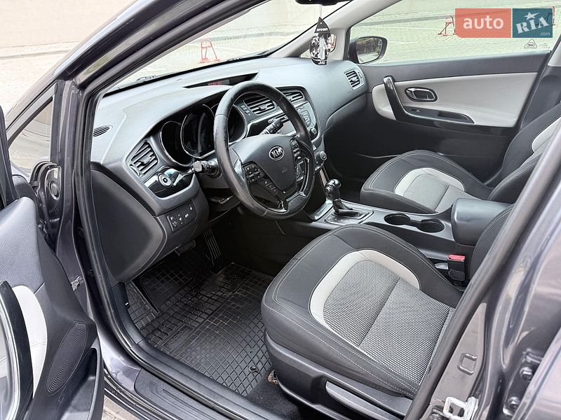 Хетчбек Kia Ceed 2014 в Одесі