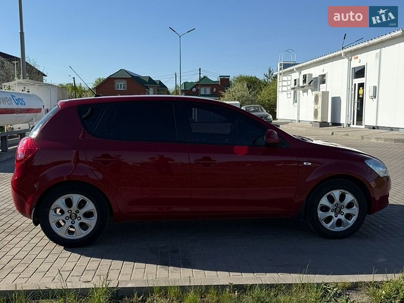 Хетчбек Kia Ceed 2008 в Вінниці