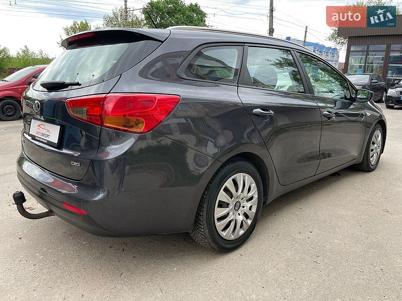 Універсал Kia Ceed 2015 в Сумах