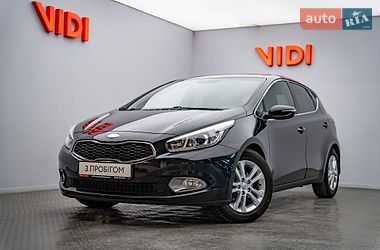 Хетчбек Kia Ceed 2012 в Києві