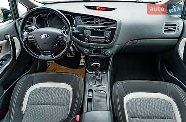 Хэтчбек Kia Ceed 2012 в Киеве