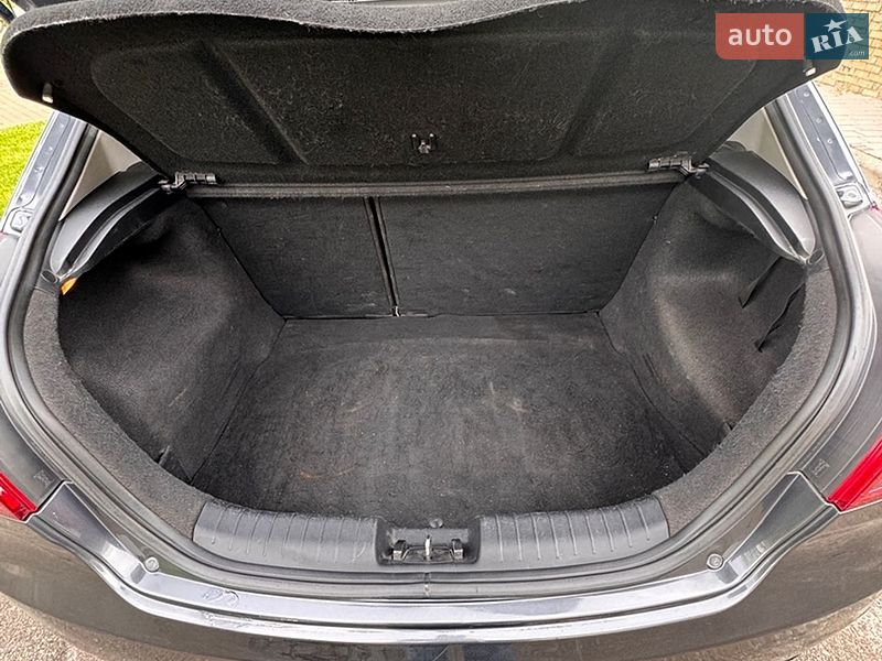 Хетчбек Kia Ceed 2008 в Києві