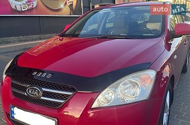 Хэтчбек Kia Ceed 2008 в Киеве