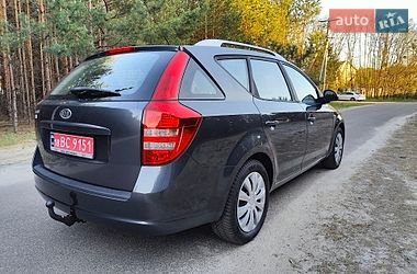 Универсал Kia Ceed 2009 в Киеве
