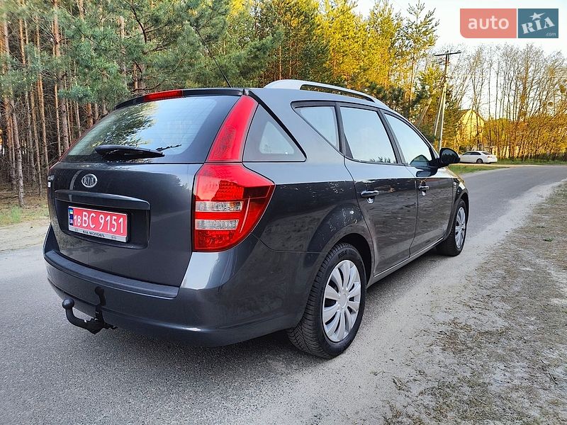 Универсал Kia Ceed 2009 в Киеве