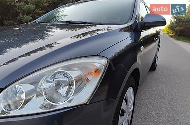 Универсал Kia Ceed 2009 в Киеве