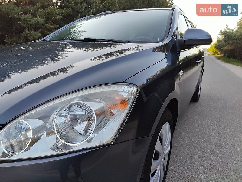 Универсал Kia Ceed 2009 в Киеве