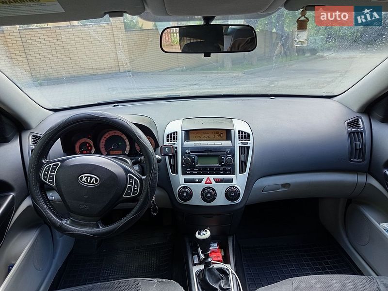 Универсал Kia Ceed 2008 в Хмельницком