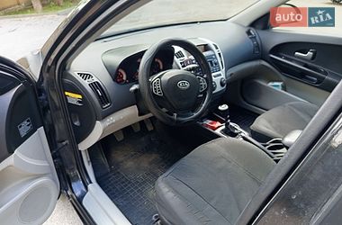 Универсал Kia Ceed 2008 в Хмельницком