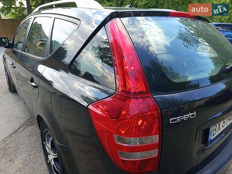 Универсал Kia Ceed 2008 в Хмельницком
