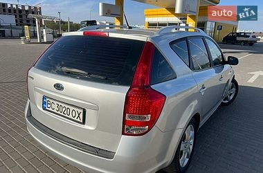 Универсал Kia Ceed 2010 в Ровно фото 4 Универсал Kia Ceed 2010 в Ровно