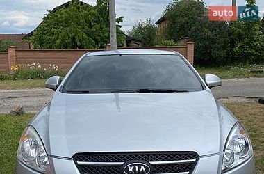 Хетчбек Kia Ceed 2008 в Києві