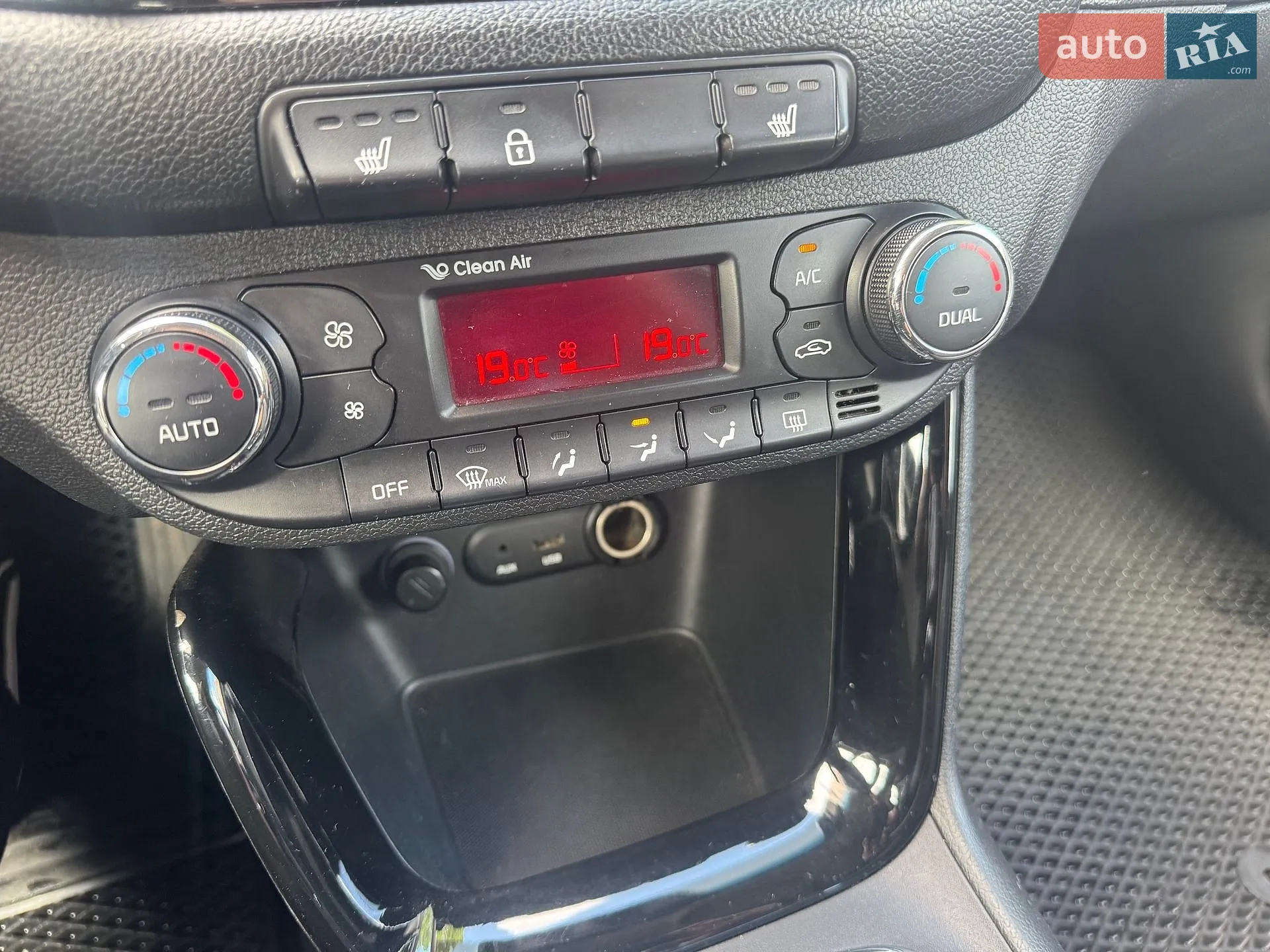 2013 Kia Cee'd - мініатюра 13