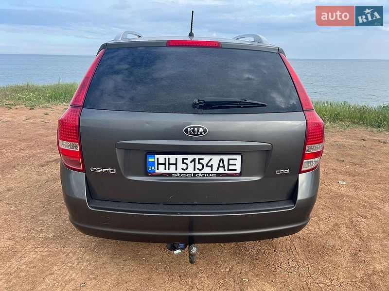 Универсал Kia Ceed 2010 в Николаеве фото 7 Универсал Kia Ceed 2010 в Николаеве